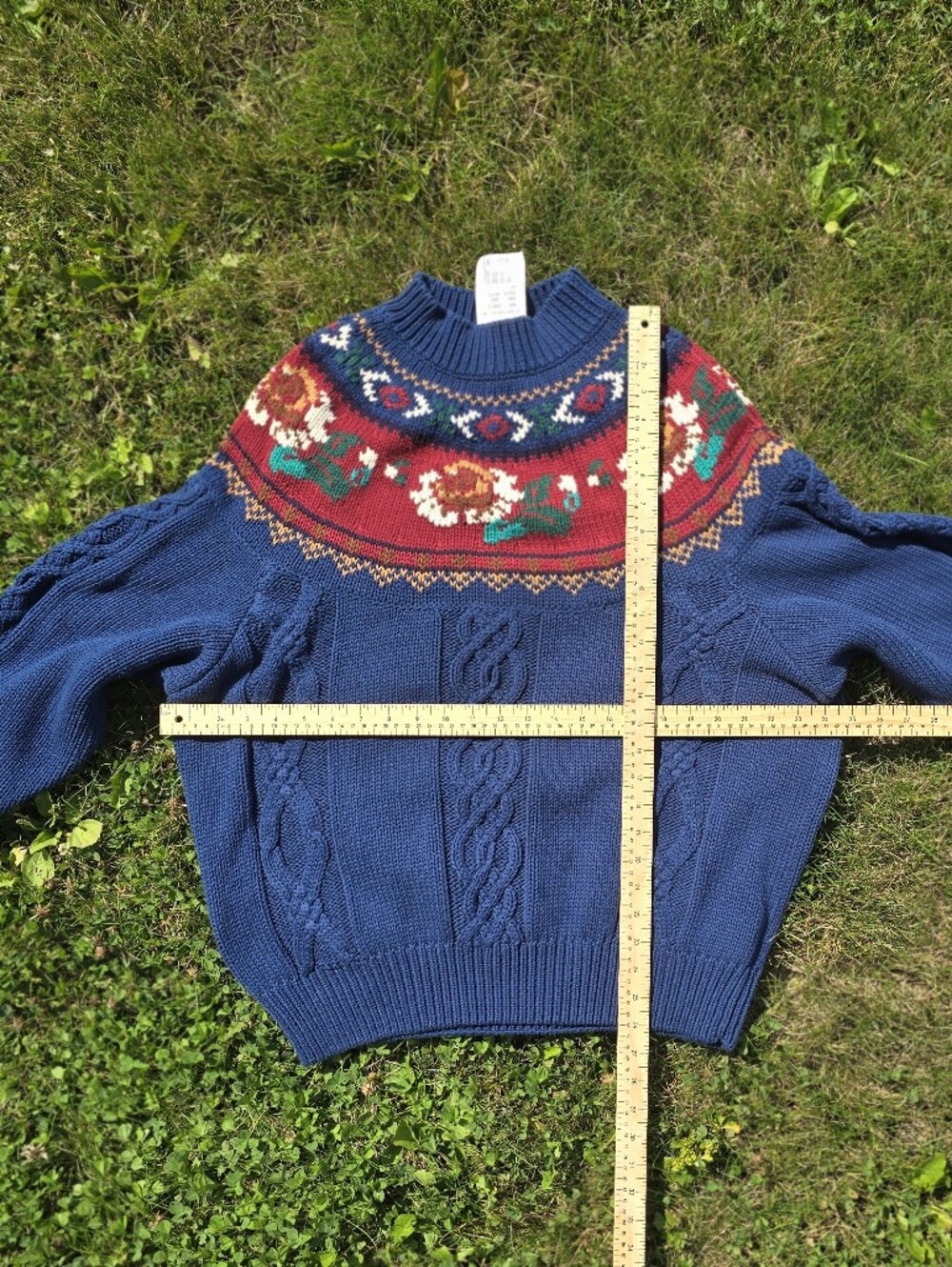 *VTG/NWT* GANT Navy Floral Knit Sweater With Cable Details - Picture 5 of 8